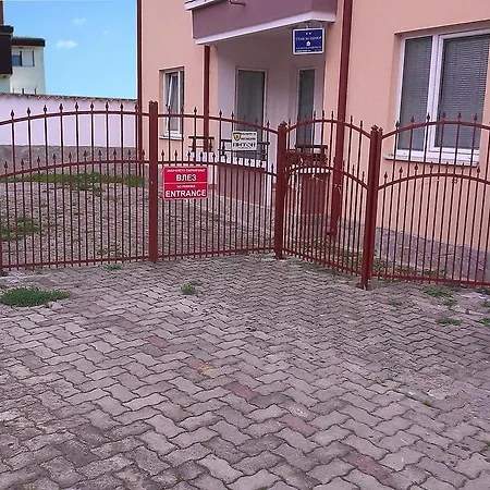 Apartment Center